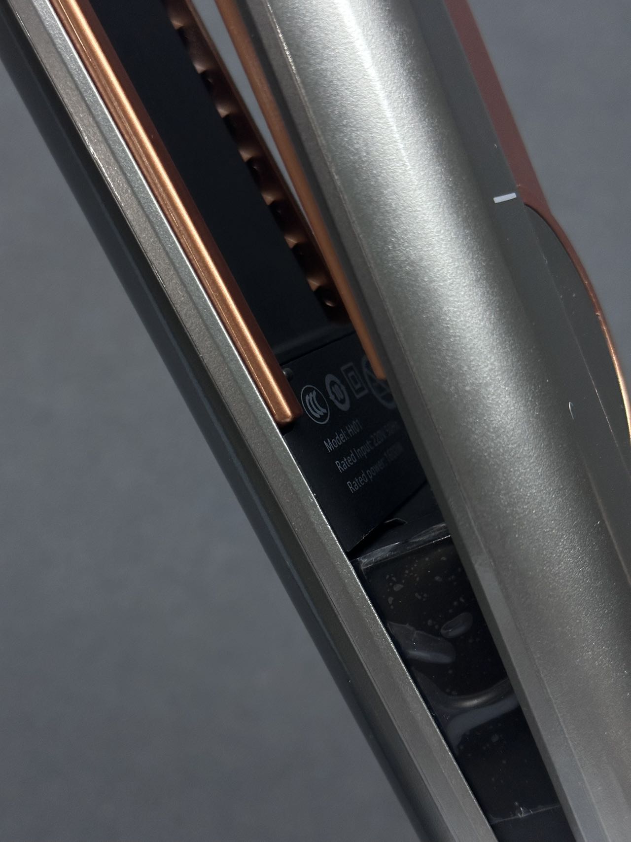 HT01 Airstrait Straightener - Image 7