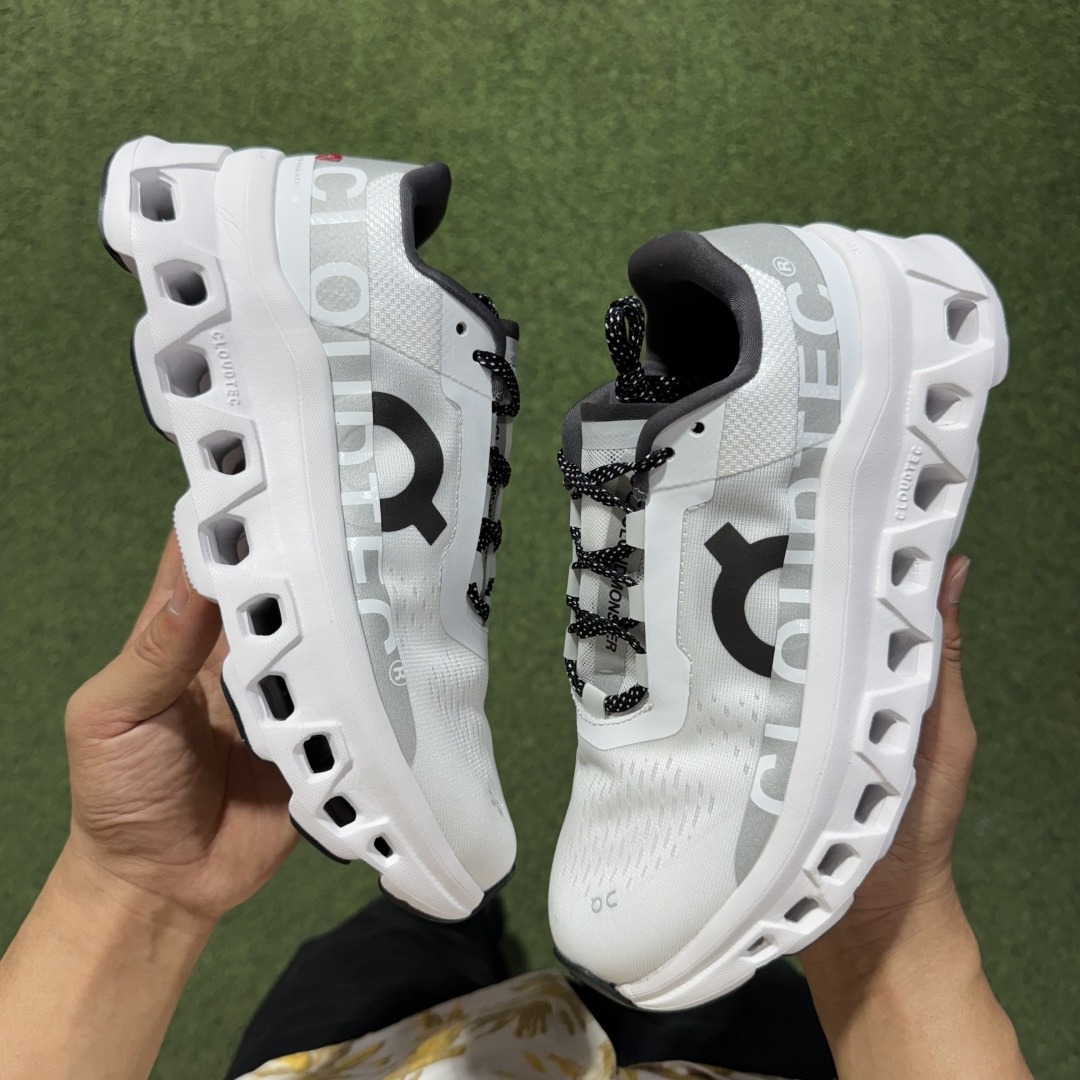 On Cloudmonster sports comfortable fashion trendy technology style fabric low top carbon plate long running running shoes - Image 4