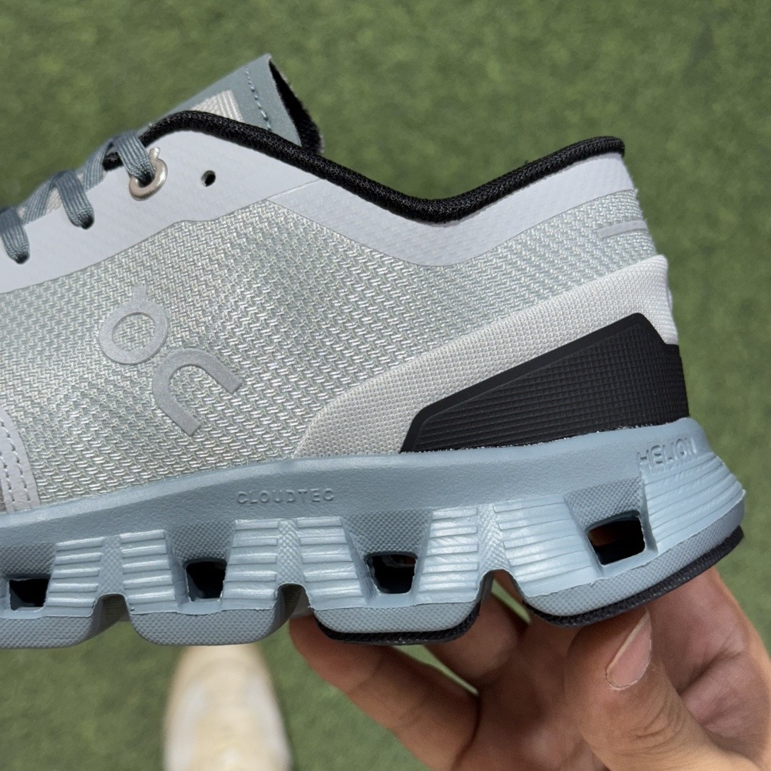 On Cloud 5 comfortable all-match shock-absorbing non-slip wear-resistant breathable low-top carbon plate running shoes - Image 5
