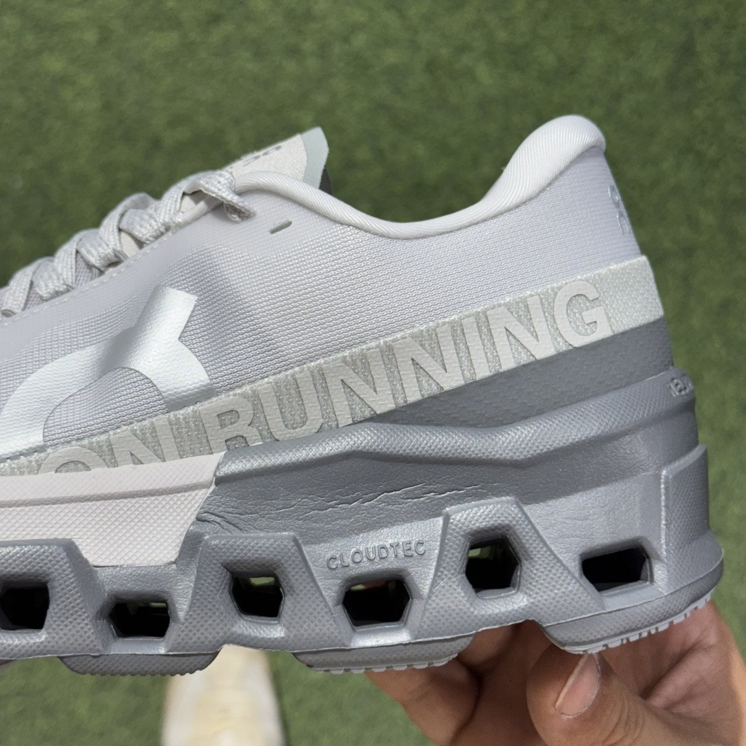 On Cloudmonster 2: Comfortable and versatile, non-slip and abrasion-resistant, low-cut running shoes. - Image 5