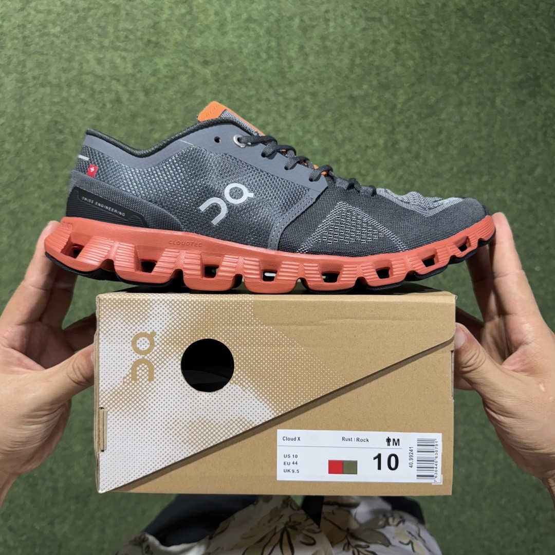 On Cloud 5 comfortable all-match shock-absorbing non-slip wear-resistant breathable low-top carbon plate running shoes - Image 4