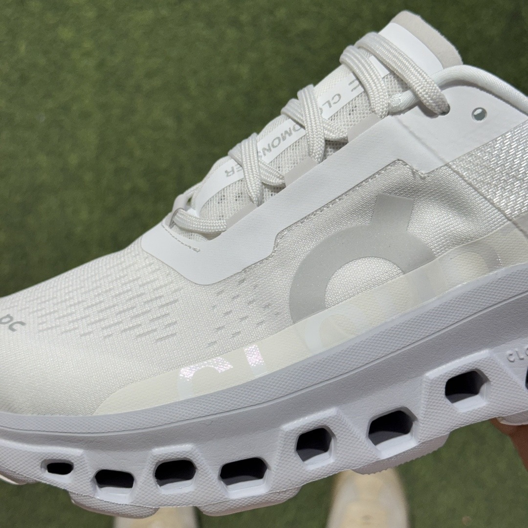 On Cloudmonster sports comfortable fashion trendy technology style fabric low top carbon plate long running running shoes - Image 5