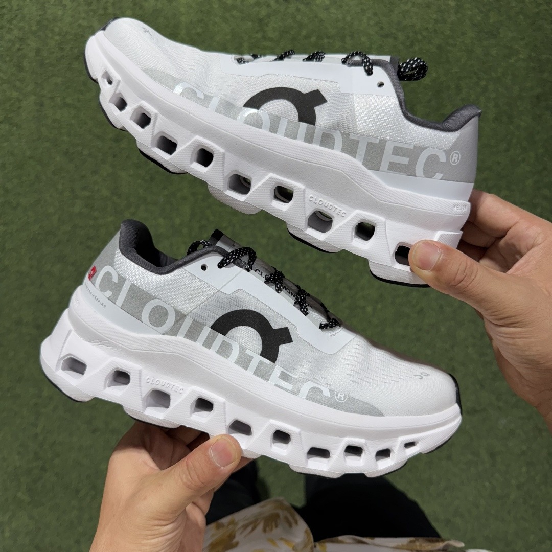 On Cloudmonster sports comfortable fashion trendy technology style fabric low top carbon plate long running running shoes