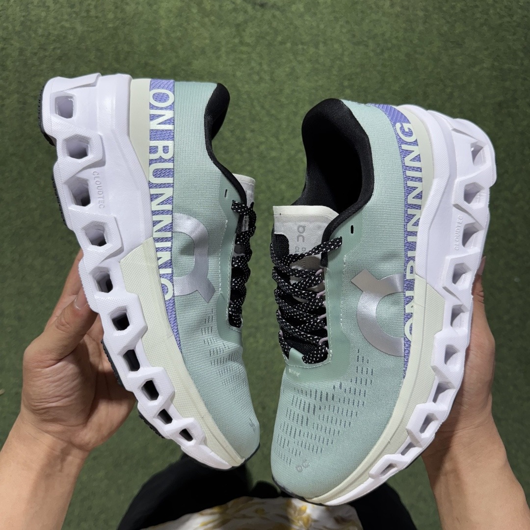 On Cloudmonster 2: Comfortable and versatile, non-slip and abrasion-resistant, low-cut running shoes. - Image 3