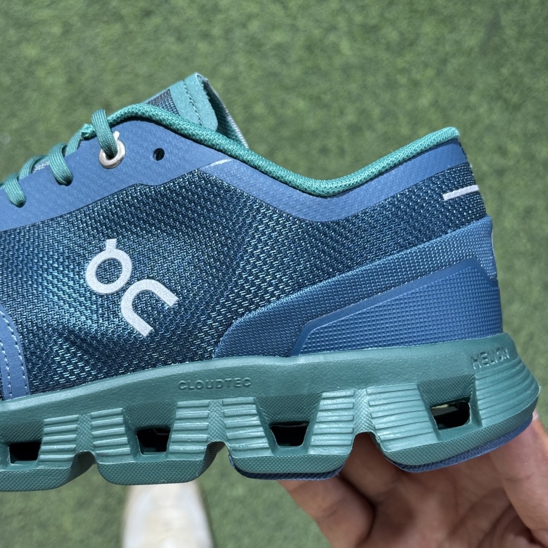 On Cloud 5 comfortable all-match shock-absorbing non-slip wear-resistant breathable low-top carbon plate running shoes - Image 6