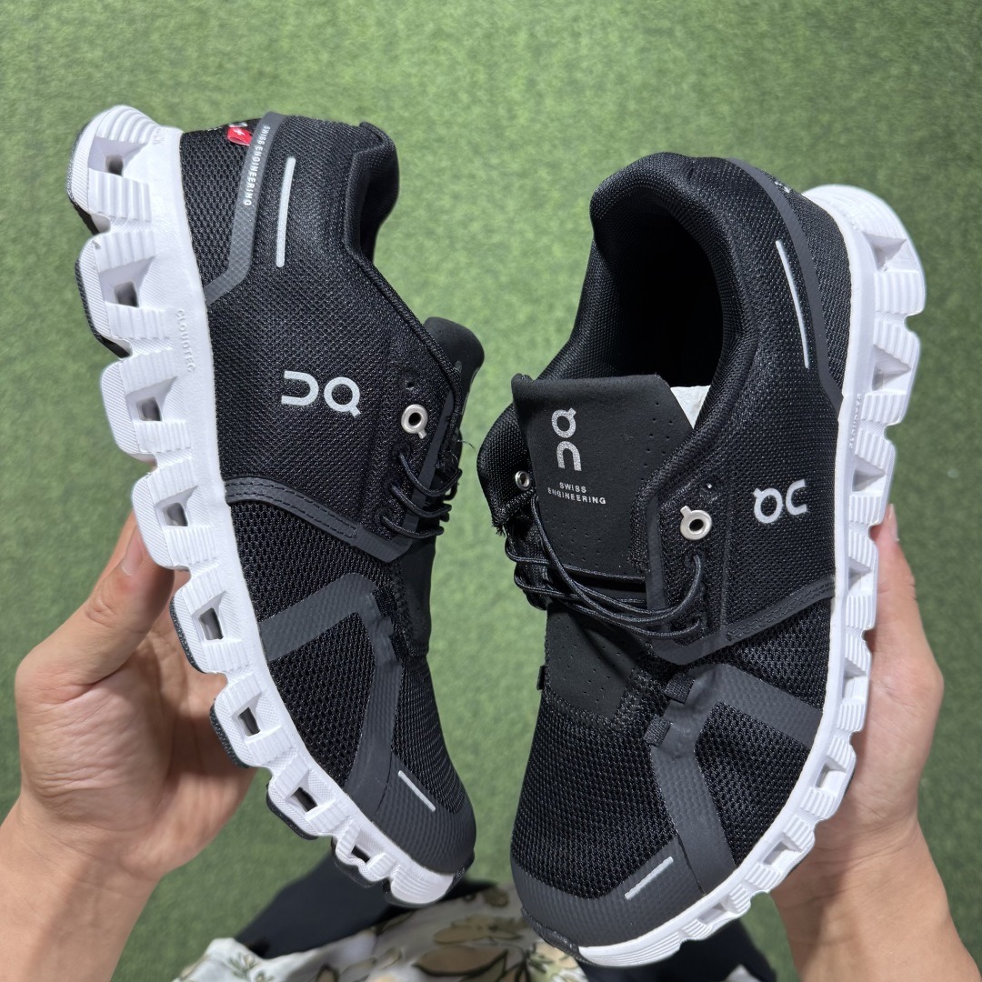 On Cloud 5 comfortable all-match shock-absorbing non-slip wear-resistant breathable low-top carbon plate running shoes - Image 4