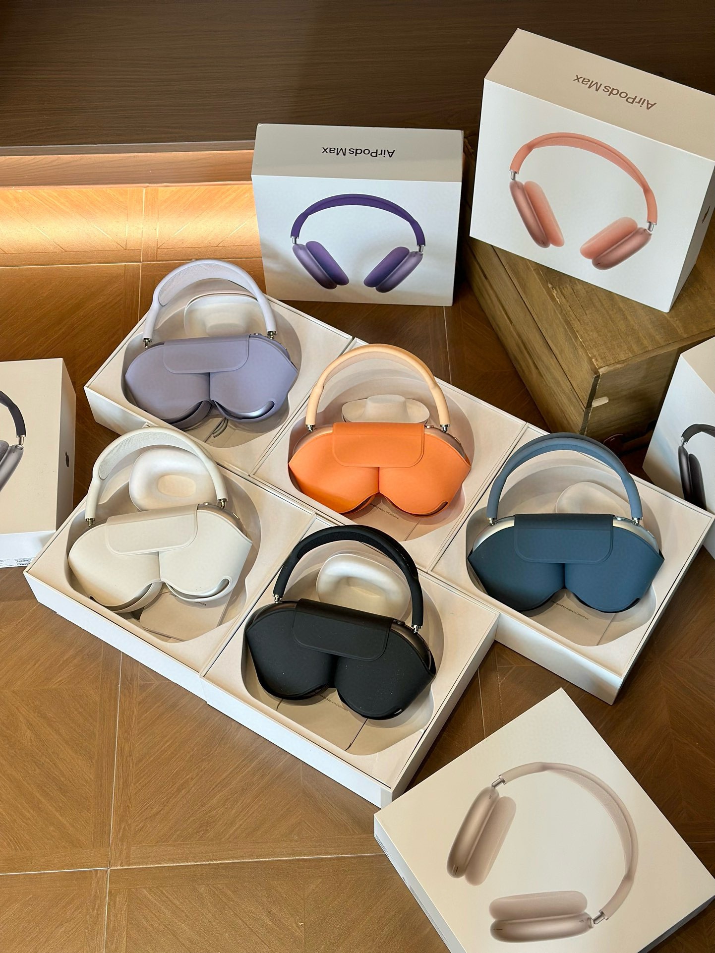 Apple AirPods Max - Image 2