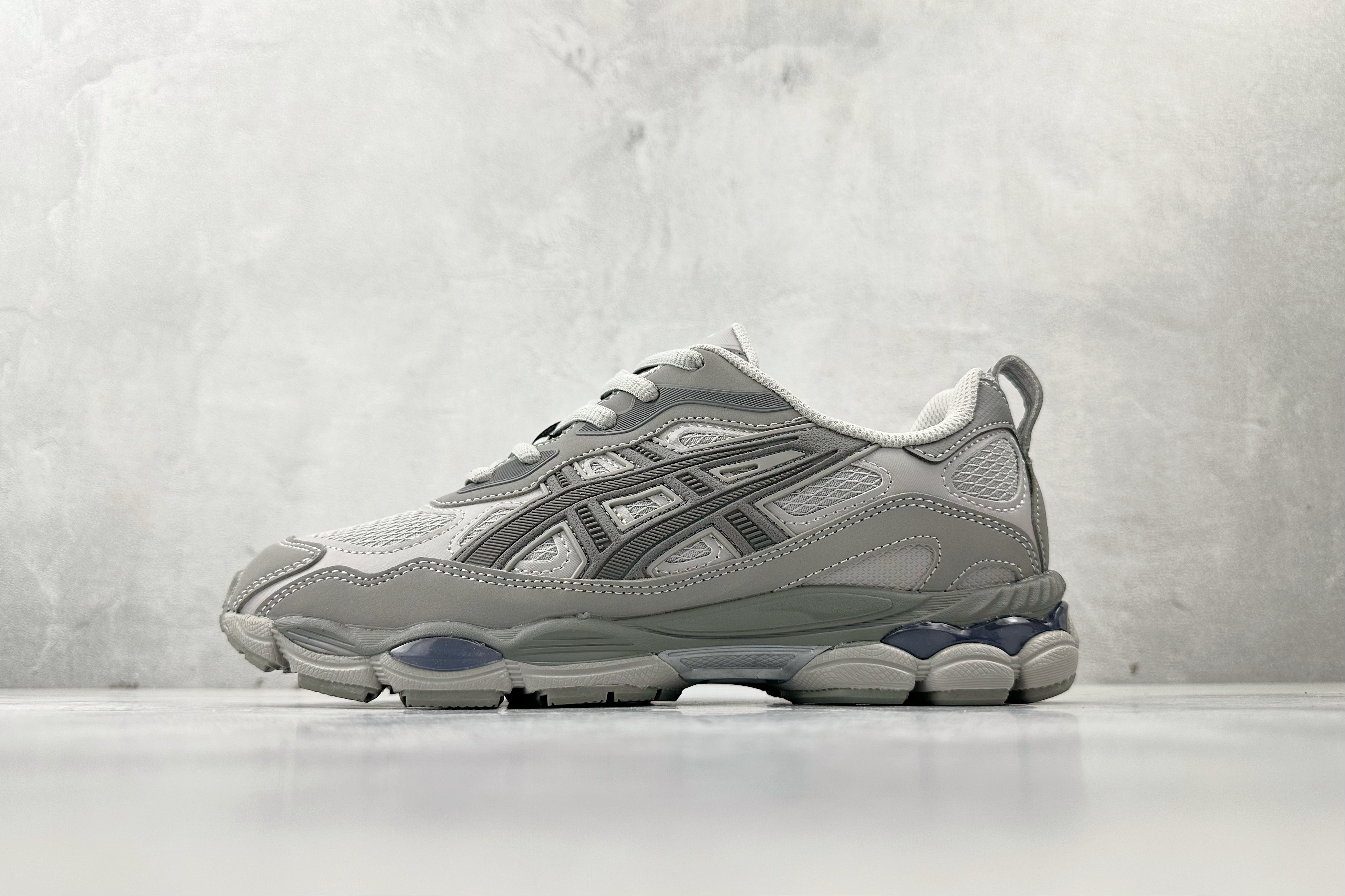 ASICS GEL-NYC gray 1203A735-020