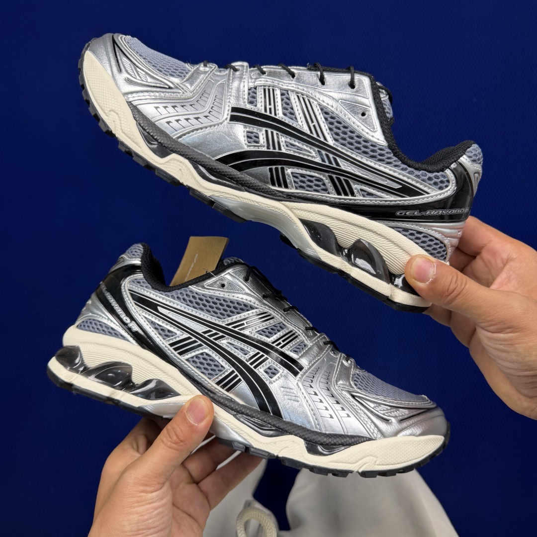 ASICS Gel-Kayano 14 1203A549-020 black and silver
