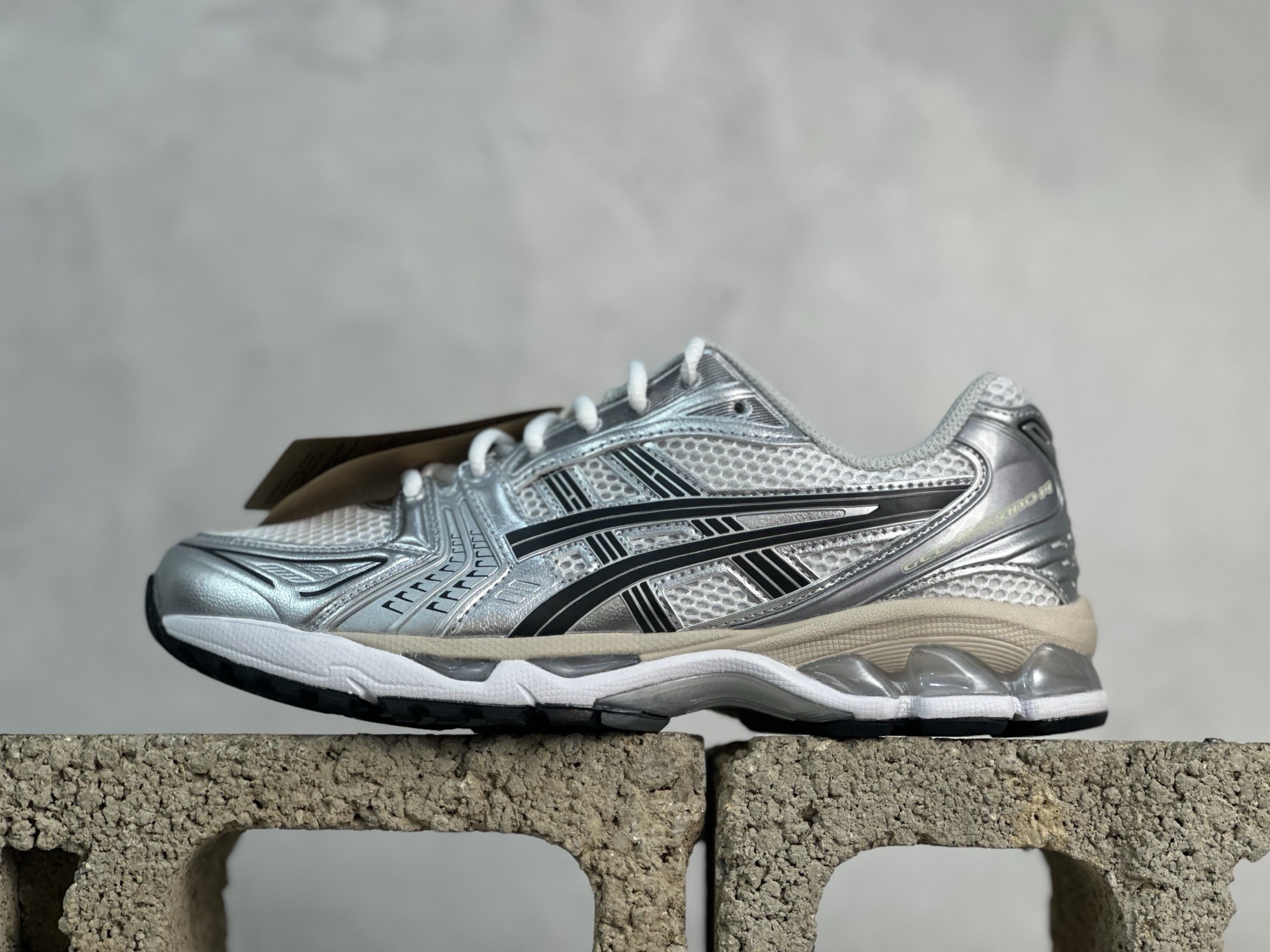 Asics Gel-Kayano 14 silver beige white 1201A019-100