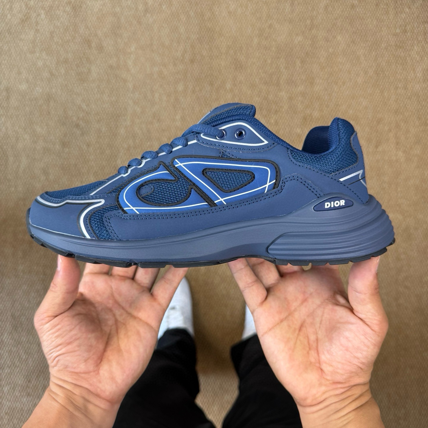 DIOR B30 blue 3SN279ZRD_H520