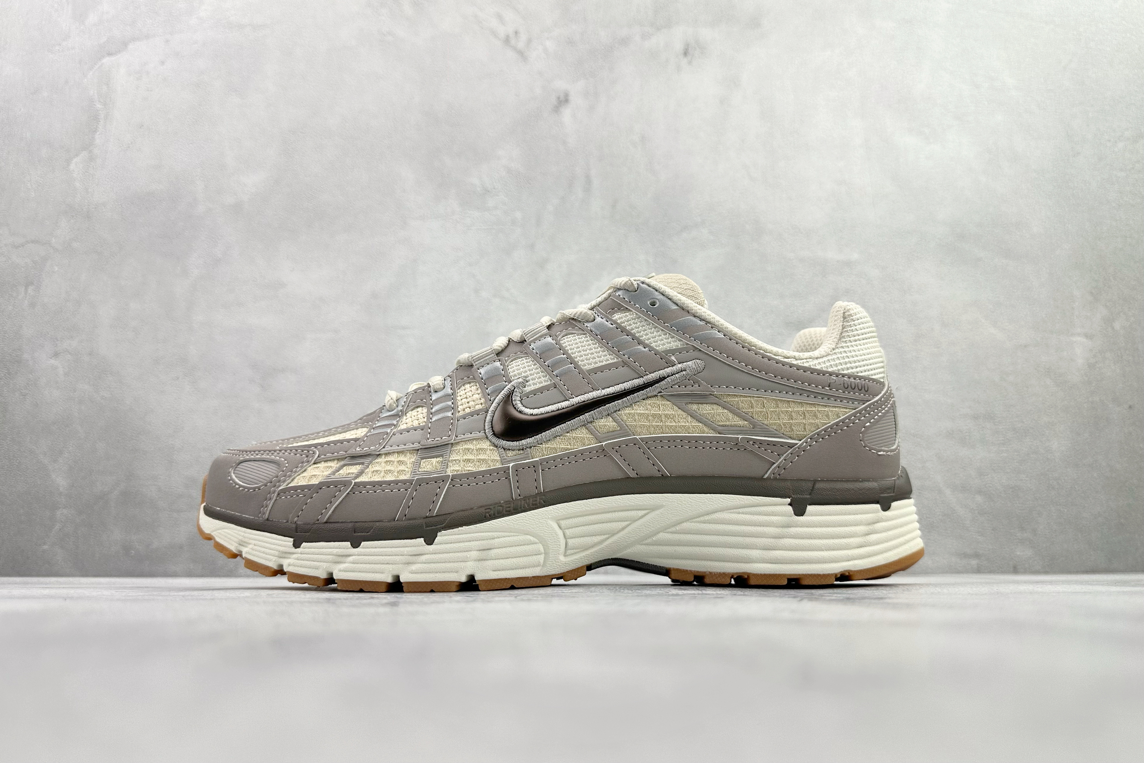 Nike P‑6000 "Cobblestone Gum"  HF0010‑200