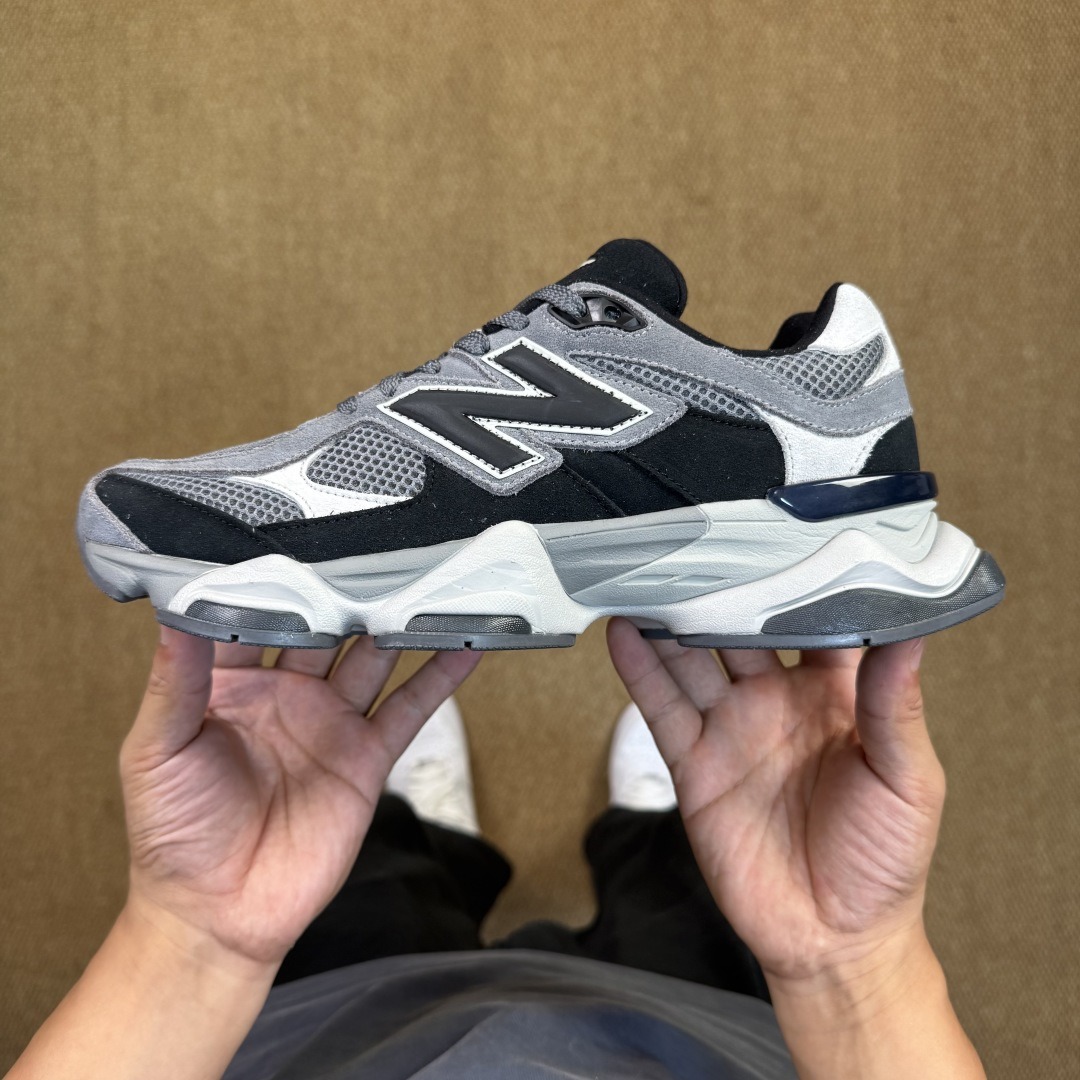 9060 gray black U9060ERA