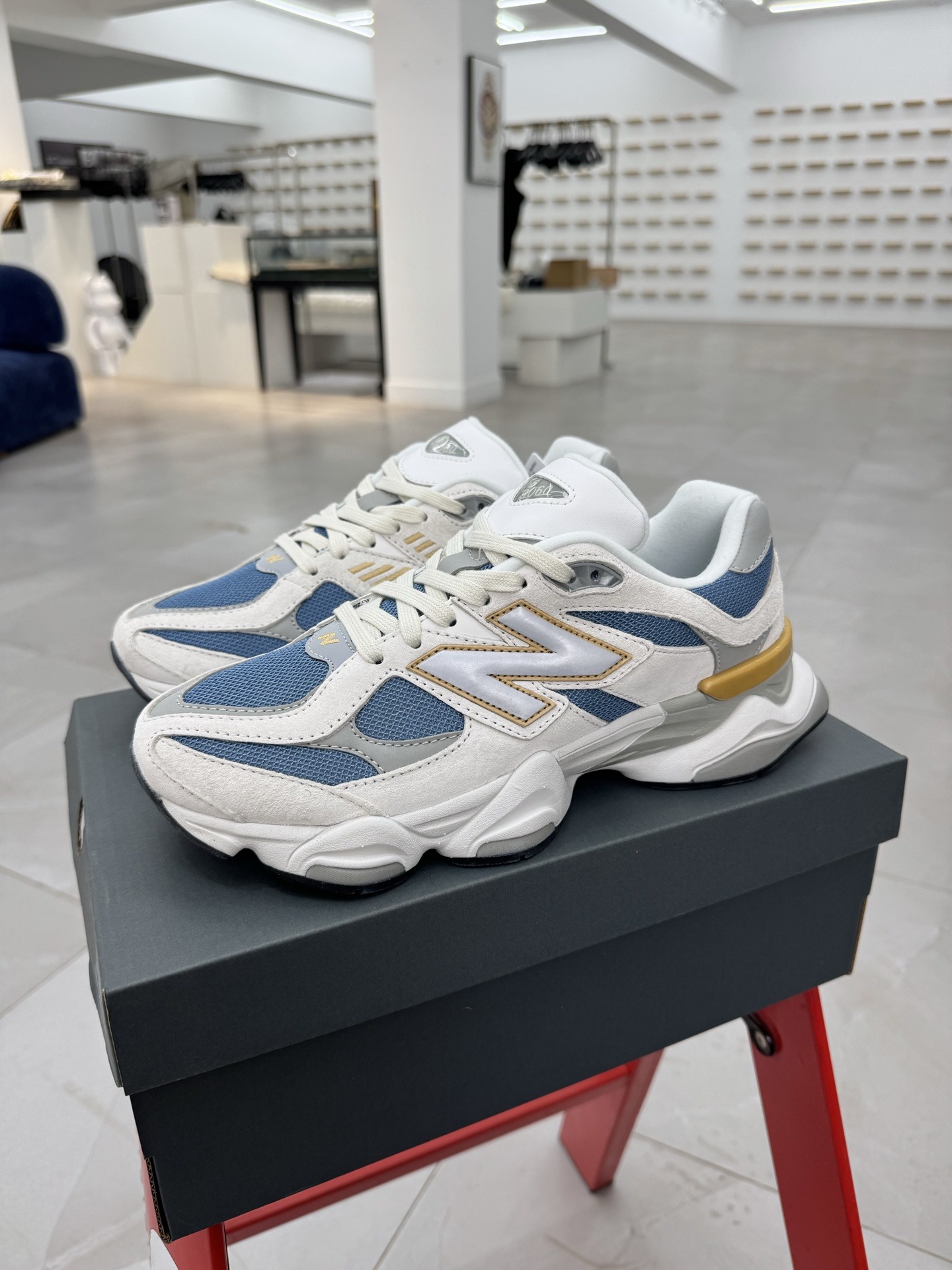 9060 gray blue U9060FM