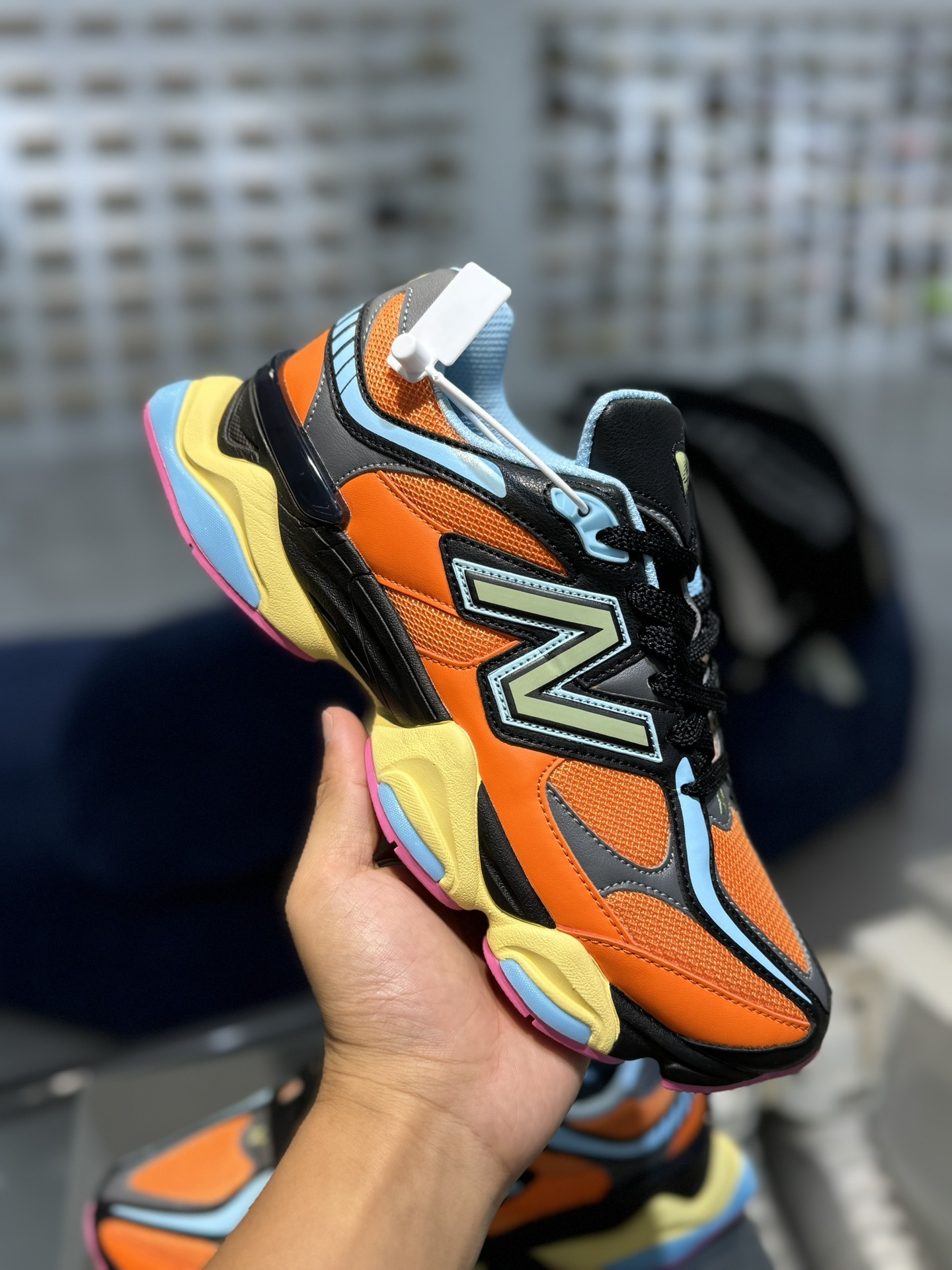 9060 Orange blue pink U9060OGB
