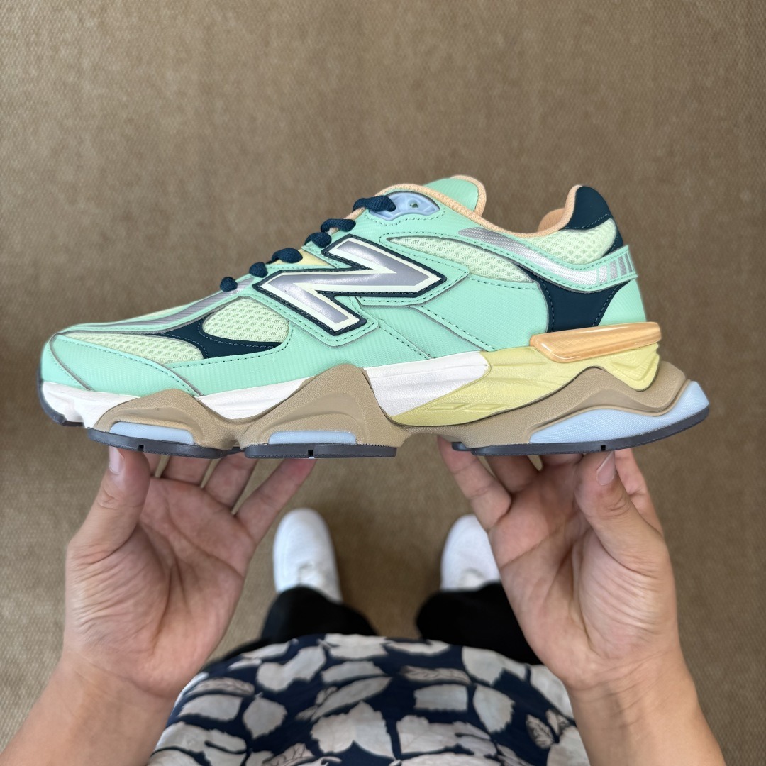 9060 Green beige U9060TMA