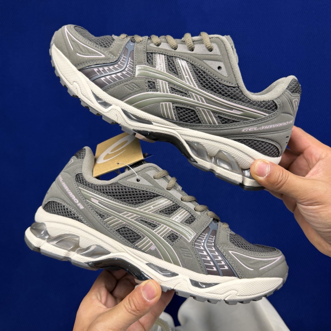 ASICS Gel-Kayano 14 1201A161-250 Brown