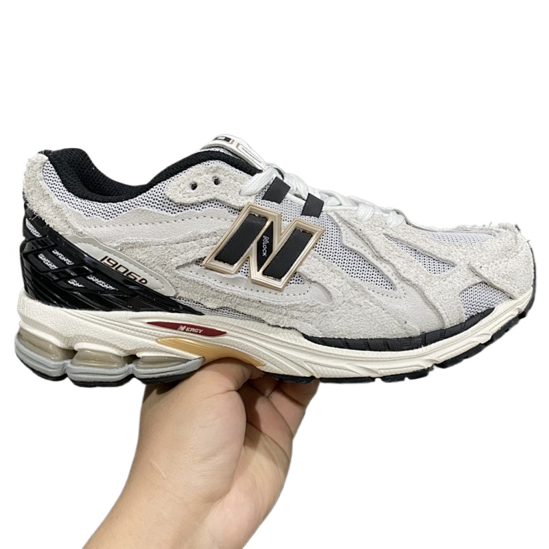 New balance beige broken deconstruction M1906RIK