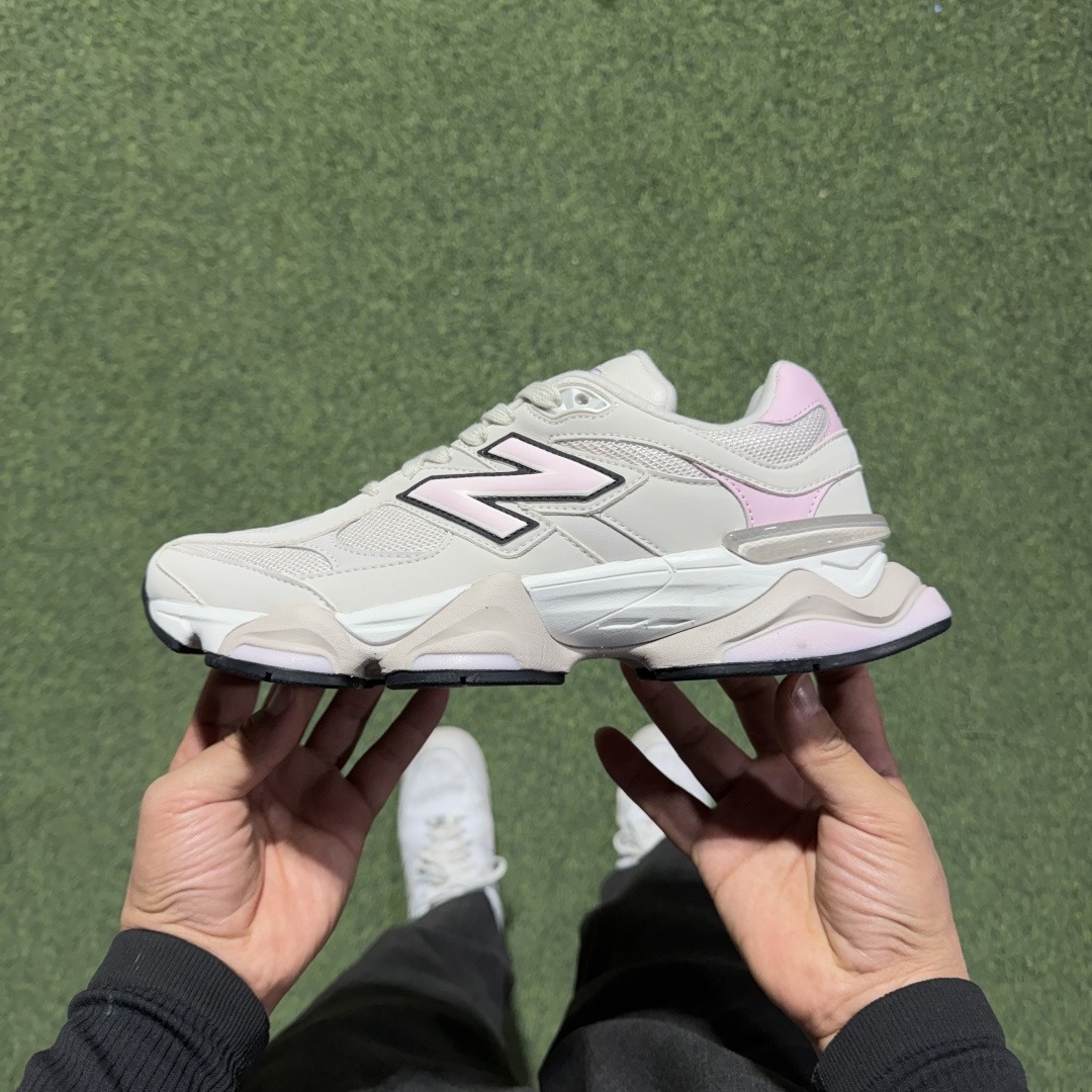 9060 apricot pink U9060AJD