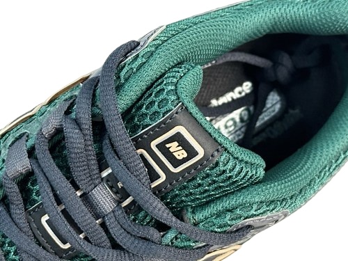 New balance dark green black gold and silver toe holder M1906RHD - Image 8