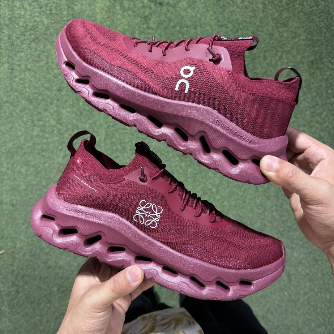 On Cloudzone 3MD30332424 wine red