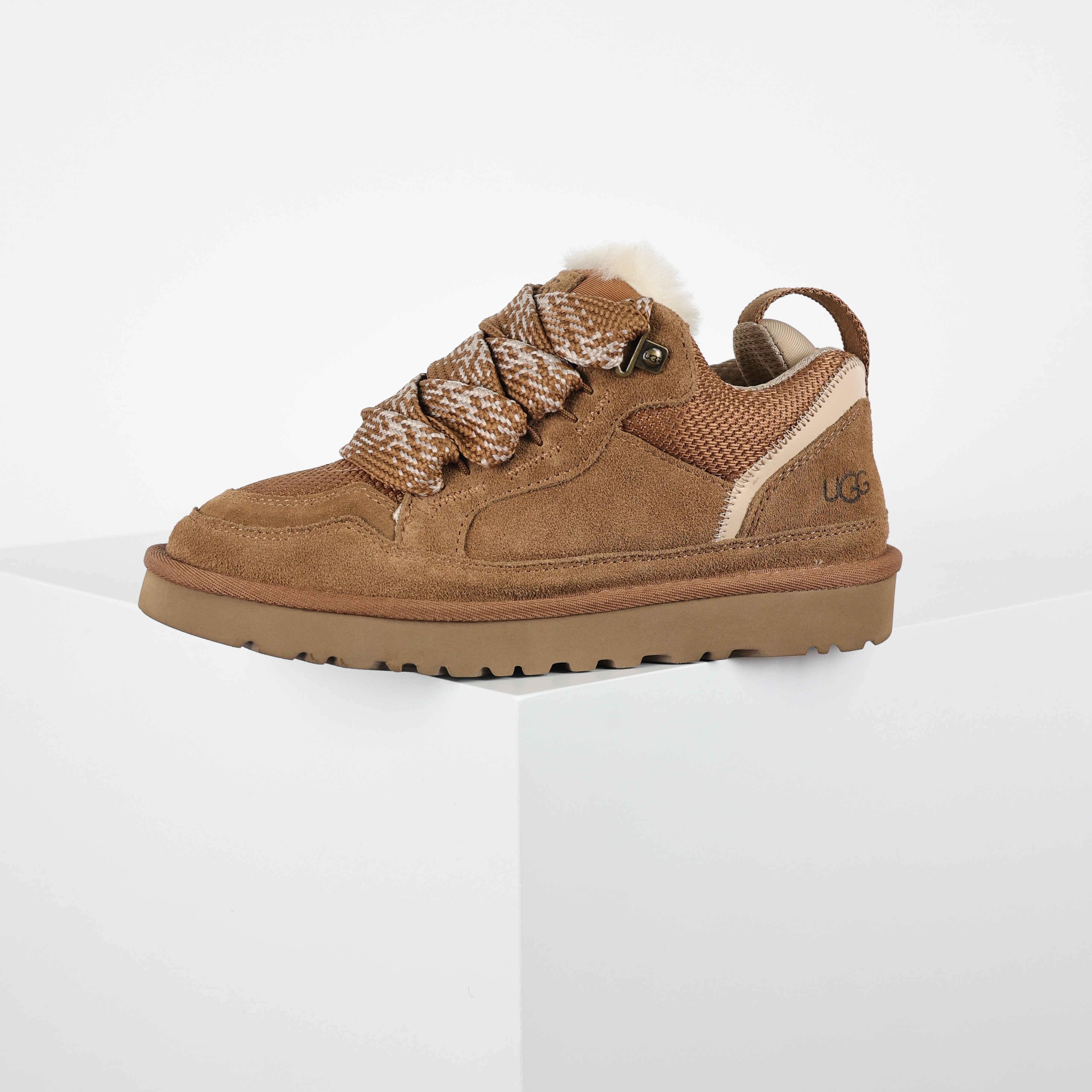 UGG Highland Brown 1144032