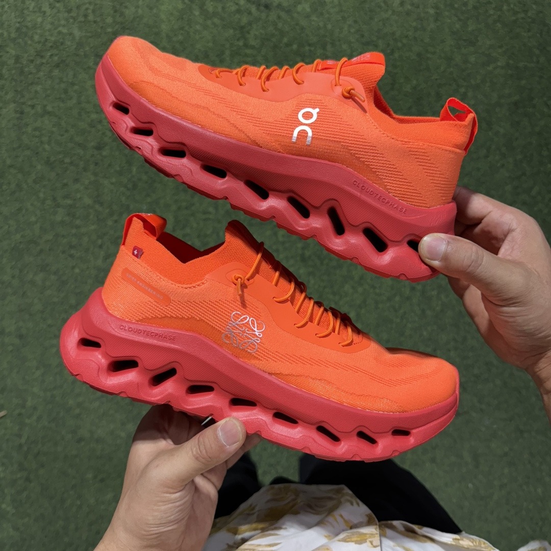 On Cloudzone 3WD30310663 Orange