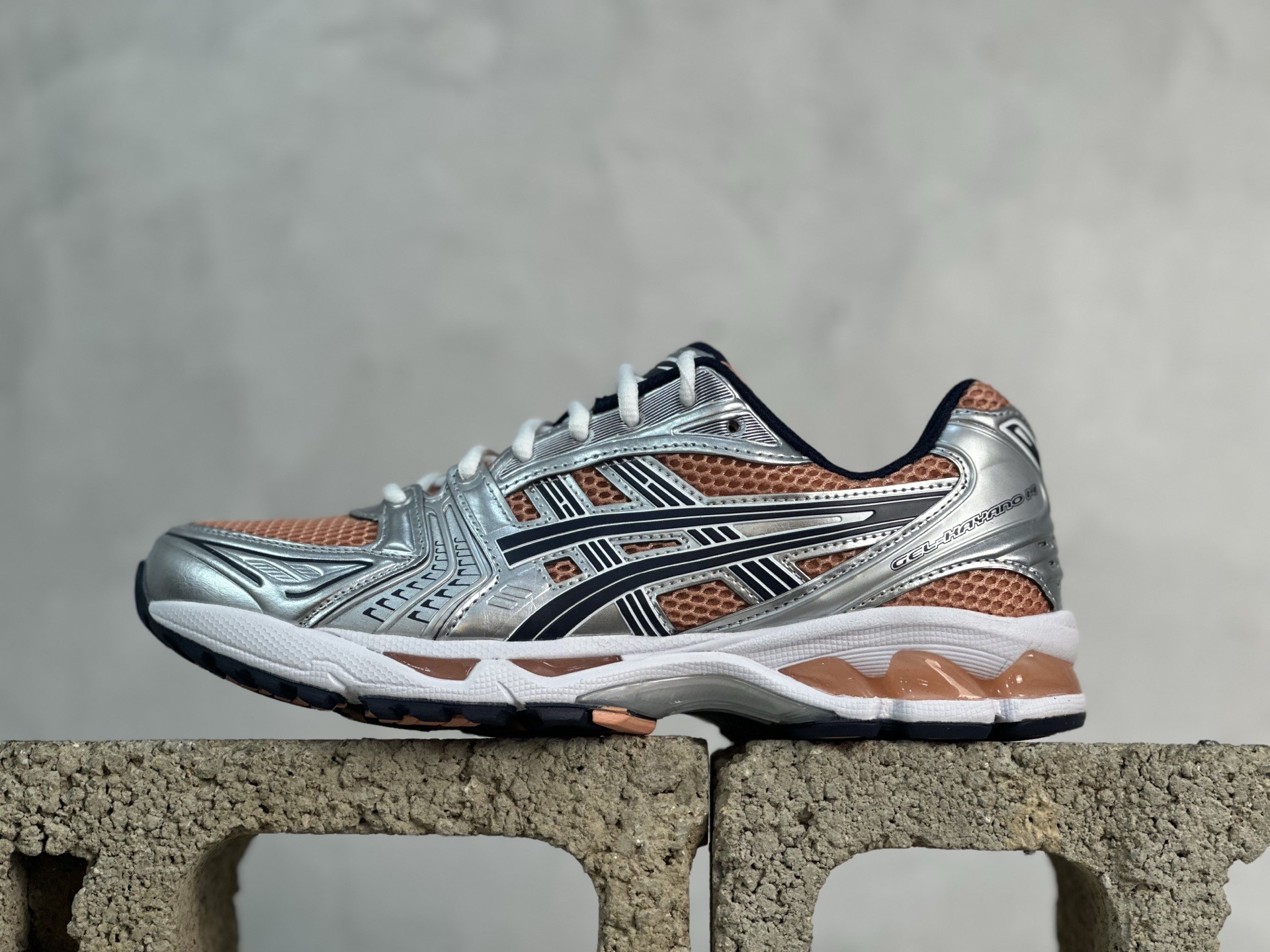 Asics Gel Kayano 14 Silver Orange 1202A101-104