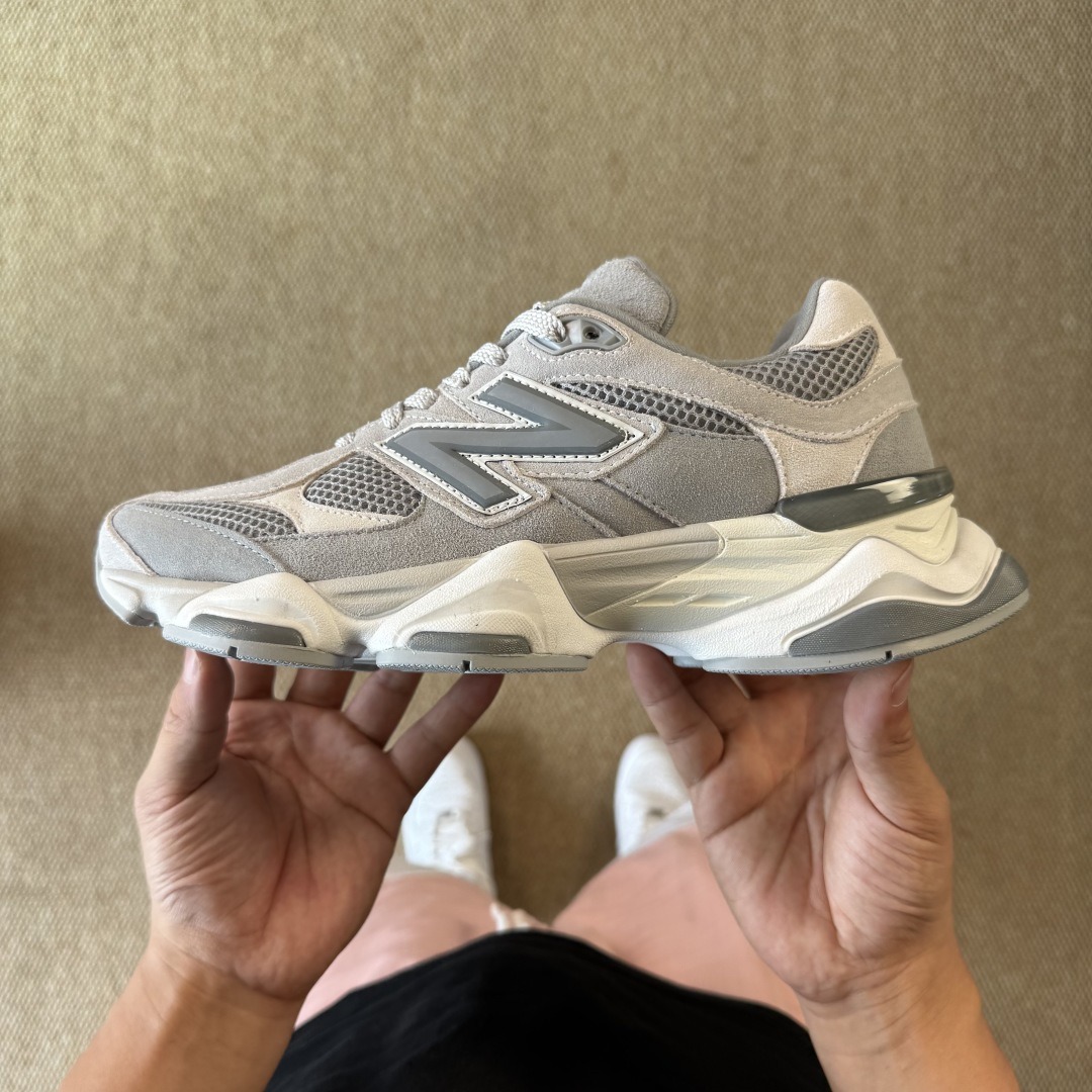 9060 suede gray U9060ERD