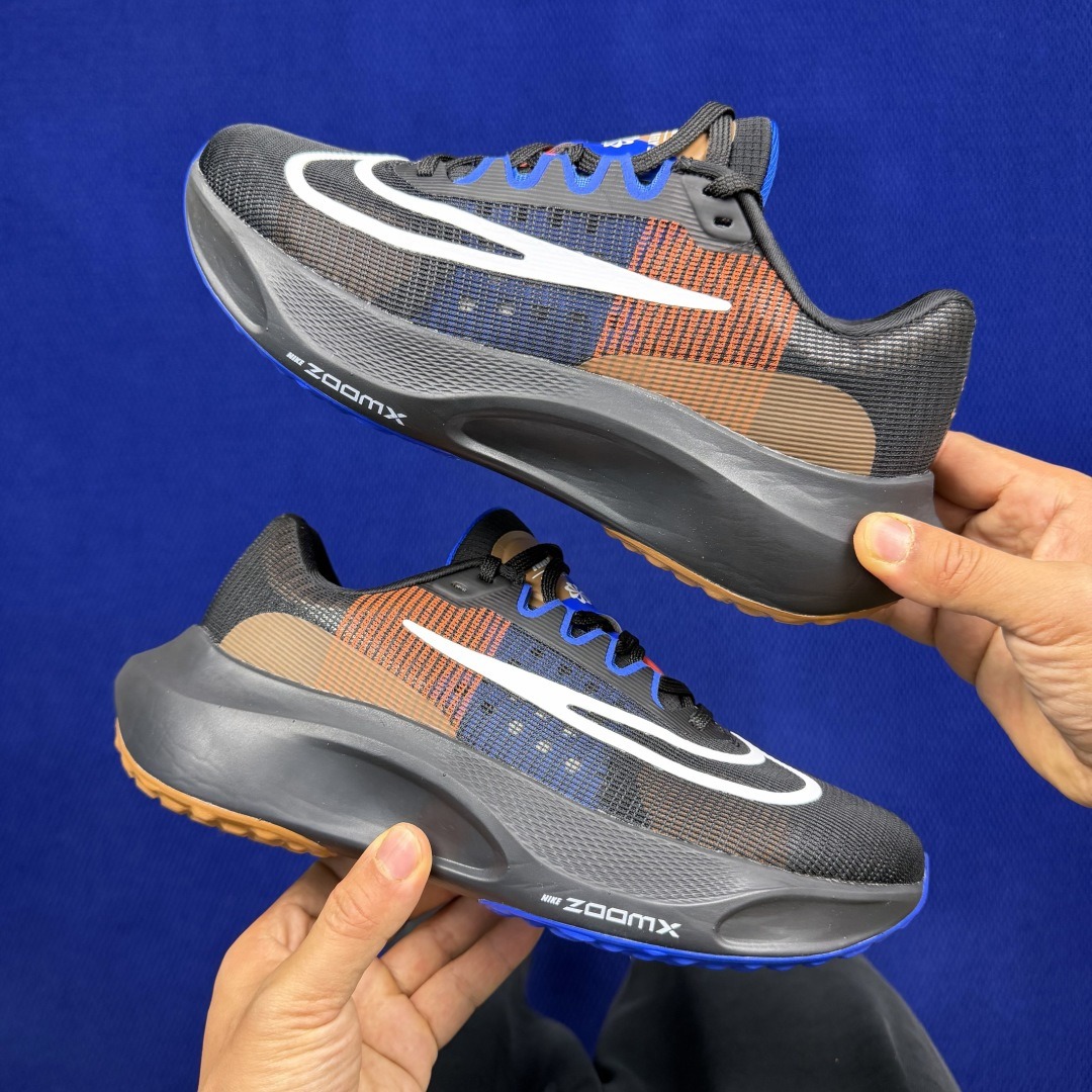 Nike Zoom Fly 5 DR9837-001 black Brown blue