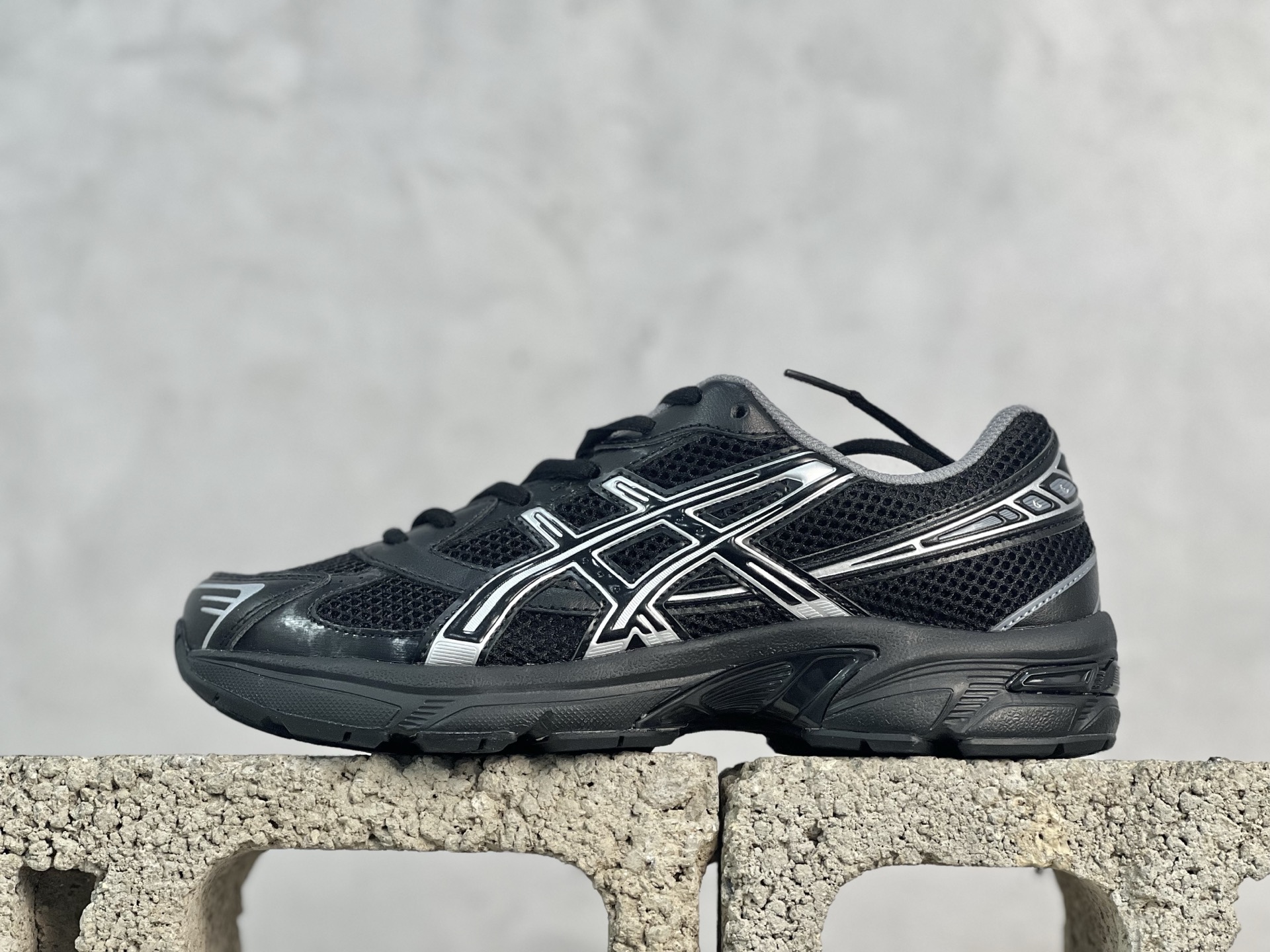 Asics GEL 1130 black silver 1201A256 001