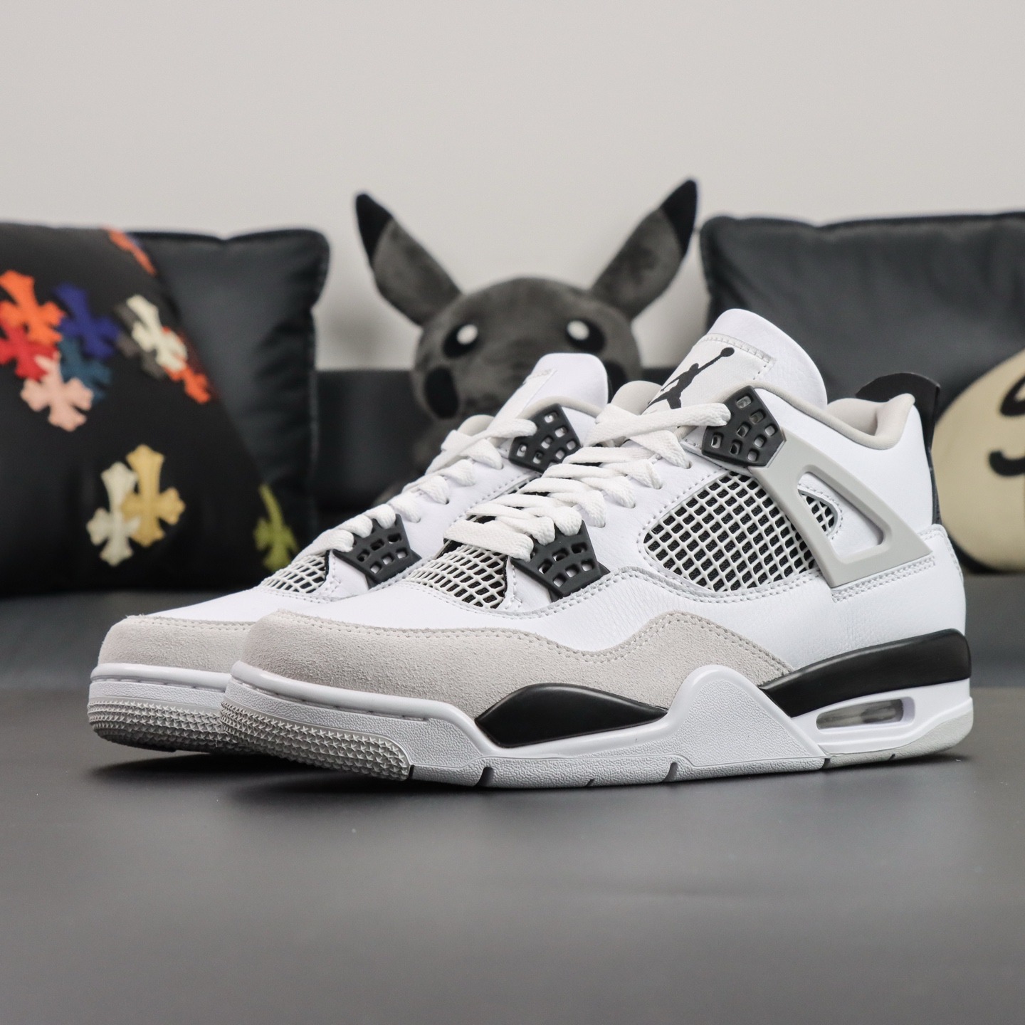 Air Jordan 4 Retro Military Black white, gray, Black Military Black dh6927‑111