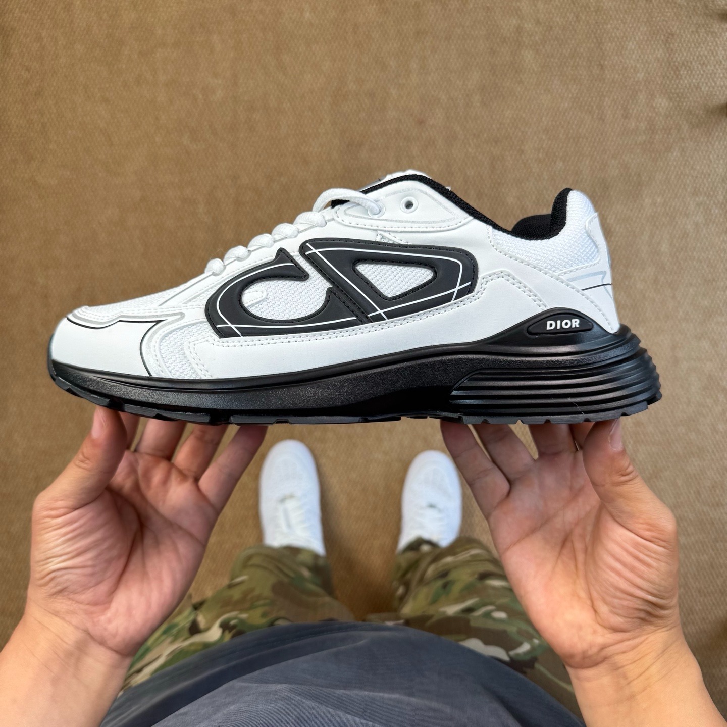 DIOR B30 white and black 3SN279ZRDH069